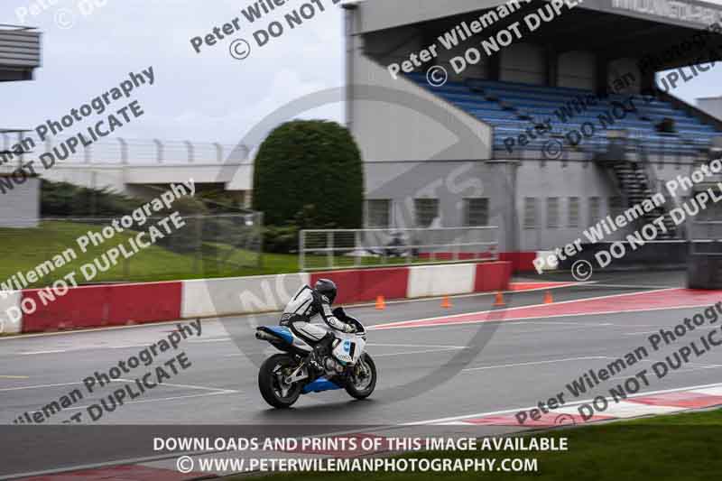donington no limits trackday;donington park photographs;donington trackday photographs;no limits trackdays;peter wileman photography;trackday digital images;trackday photos